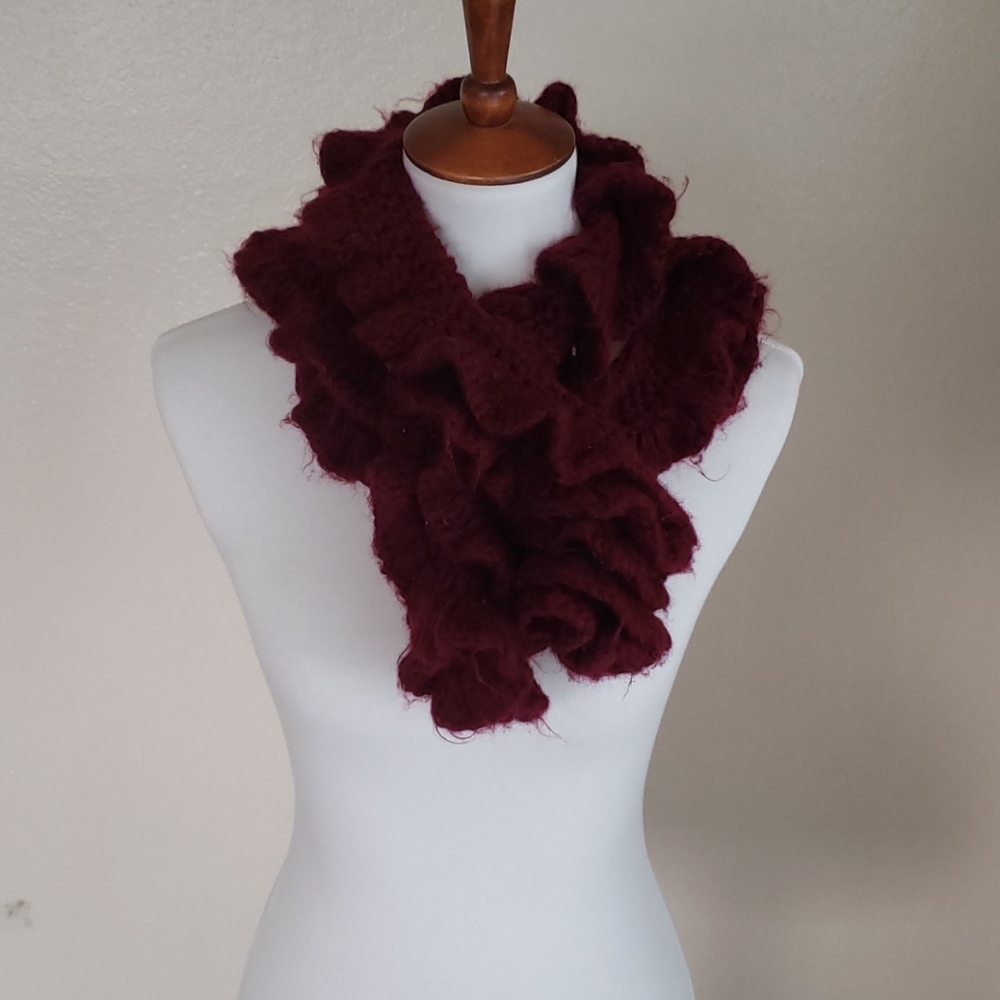 Burgundy color wool loop scarf